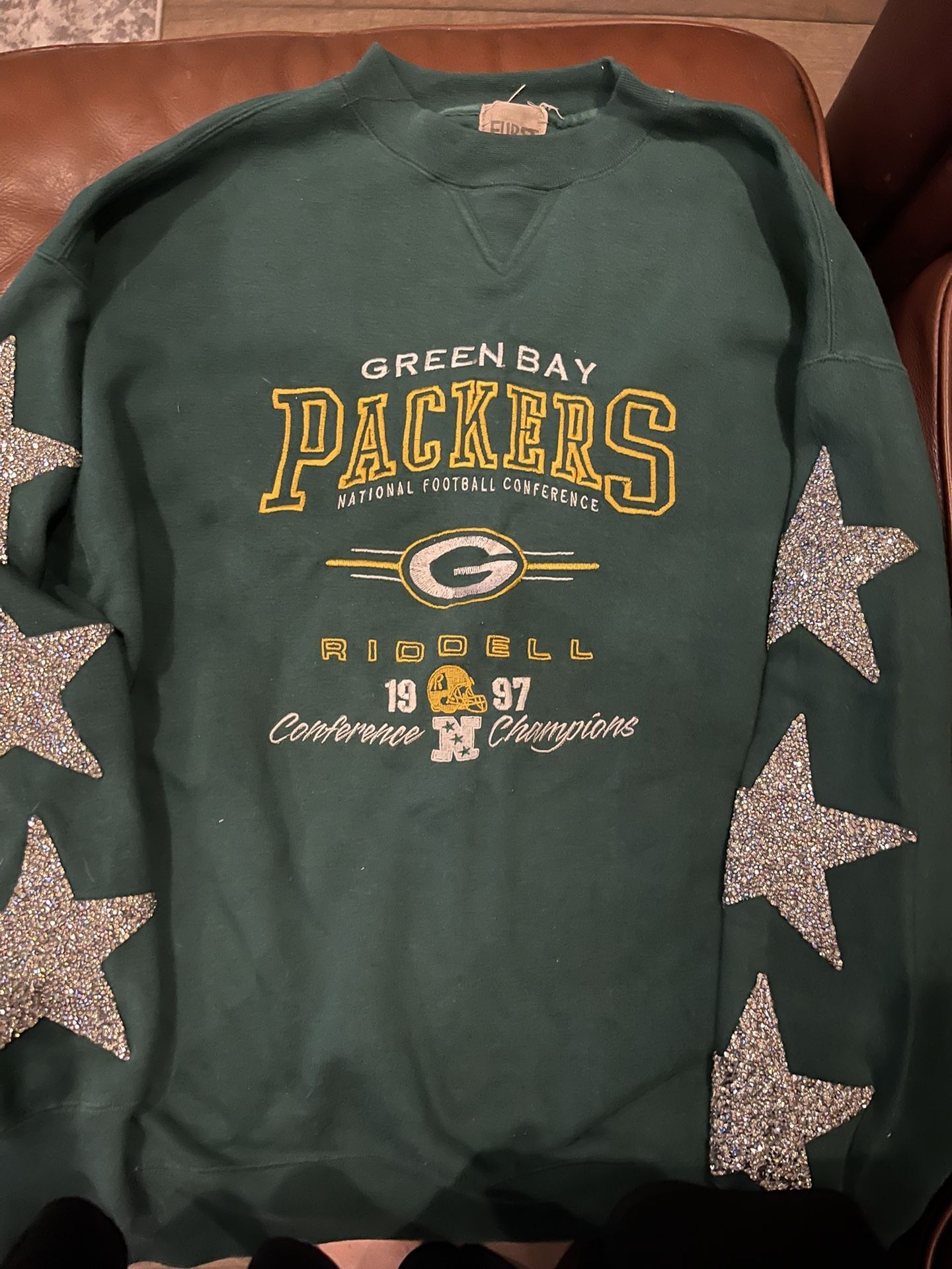 Women Sweatshirt. Size Large