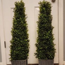 1/2

36 Inch Artificial Boxwood Topiary Tree 2 Pack, Two 3FT SEVENLOVE Potted Boxwood Tree Cone Topiary Artificial Plant Shrub For Front Porch Home Of