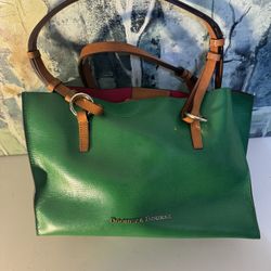 Dooney & Bourke Green Snake Skin Leather Purse