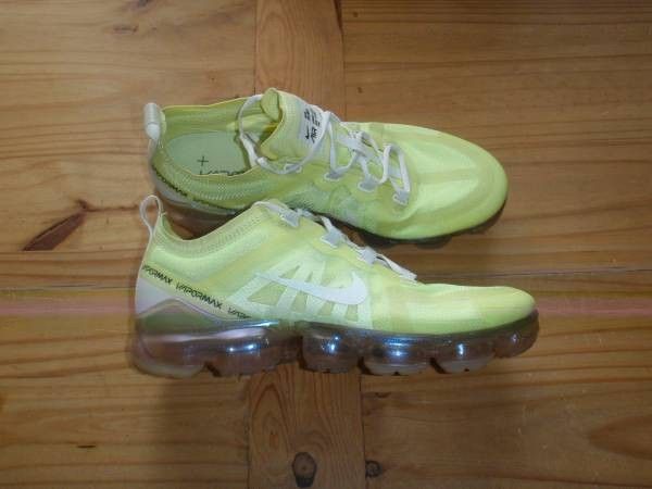 Nike Air VaporMax SE - Luminous Green - Women's Size 10