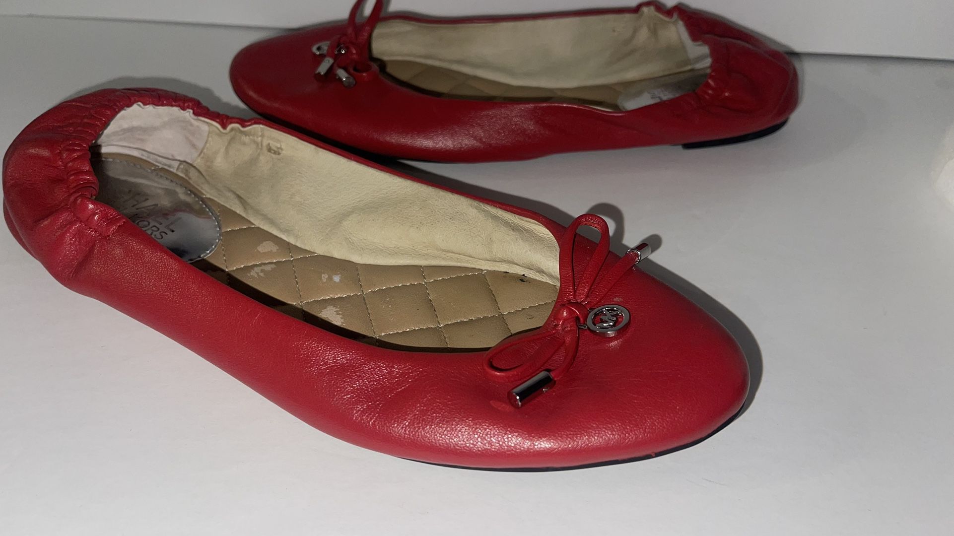 Michael Kors Quilted Flats Size 7.5