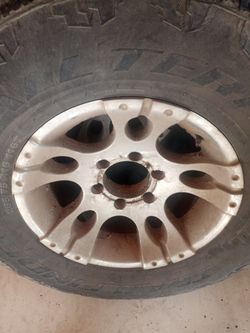 Tires 265/75/r16