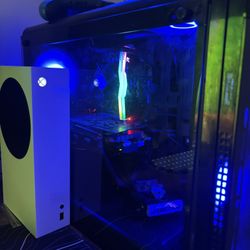 Gaming Pc Firm On Price 
