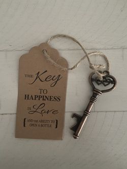 WEDDING PARTY FAVORS