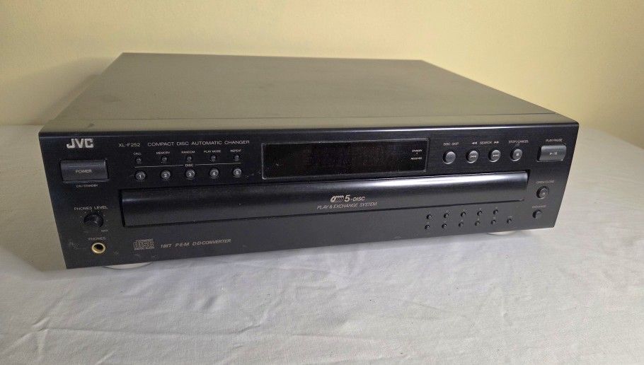 JVC Compact Disc Automatic changer XL-F252 BK/XL-F152BK