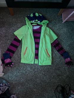 Miya cosplay (only shirt, sweater, and gloves)