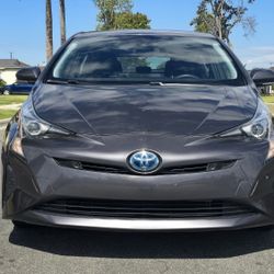 2018 Toyota Prius Two