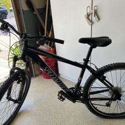 Bicycle Hardrock Sport Specialized