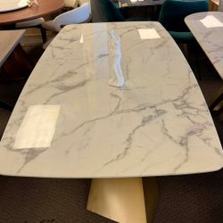 Modern Artificial Stone Rectangle Curved Edge Dining Table