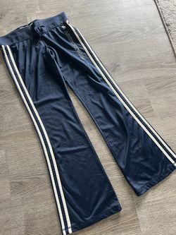 New  Abercrombie Low Rise Fitted Hip & Thigh Flare Leg Pants. Size:M Navy Blue