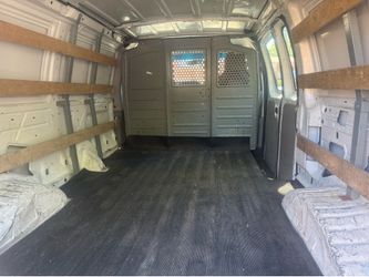 2012 Ford Econoline Cargo.