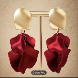 Rose Flower Petals Designed Earrings 