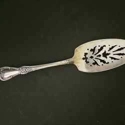 Vintage Cake Spatula