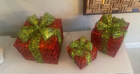 Pre-Lit Gift Boxes Christmas Decor