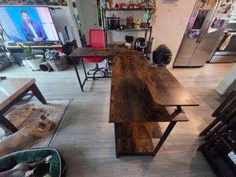 L shaped desk