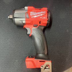 Milwuakee Fuel M18 1/2in Mid Torque Impact Wrench (tool Only) 