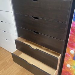 Five Drawers Dresser 
