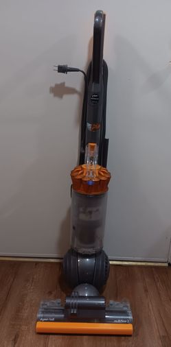 Powerful Dyson Ball 2 multi floor upright vacuum w/ reusable filters #DC40