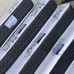 Deluxe Brand Queen Size Set 