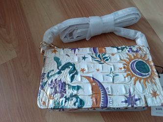 Purse new