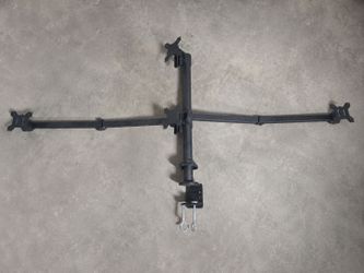 4-monitor desk mount