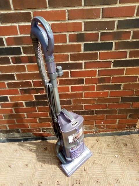 Shark Purple Vacuum Cleaner 25.00