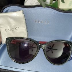 Gucci Sun glasses