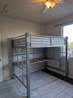 Heavy Duty Full Size Loft Bed with Built-in Desk (MATTRES NO INCLUDED)