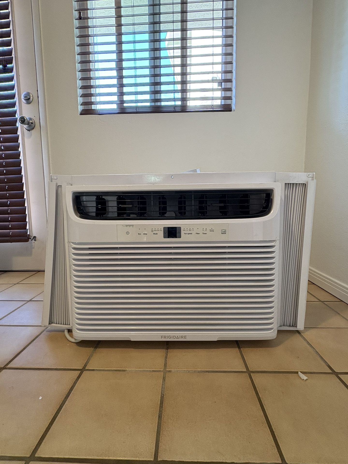 Frigidaire 15,000 BTU Window Air Conditioner