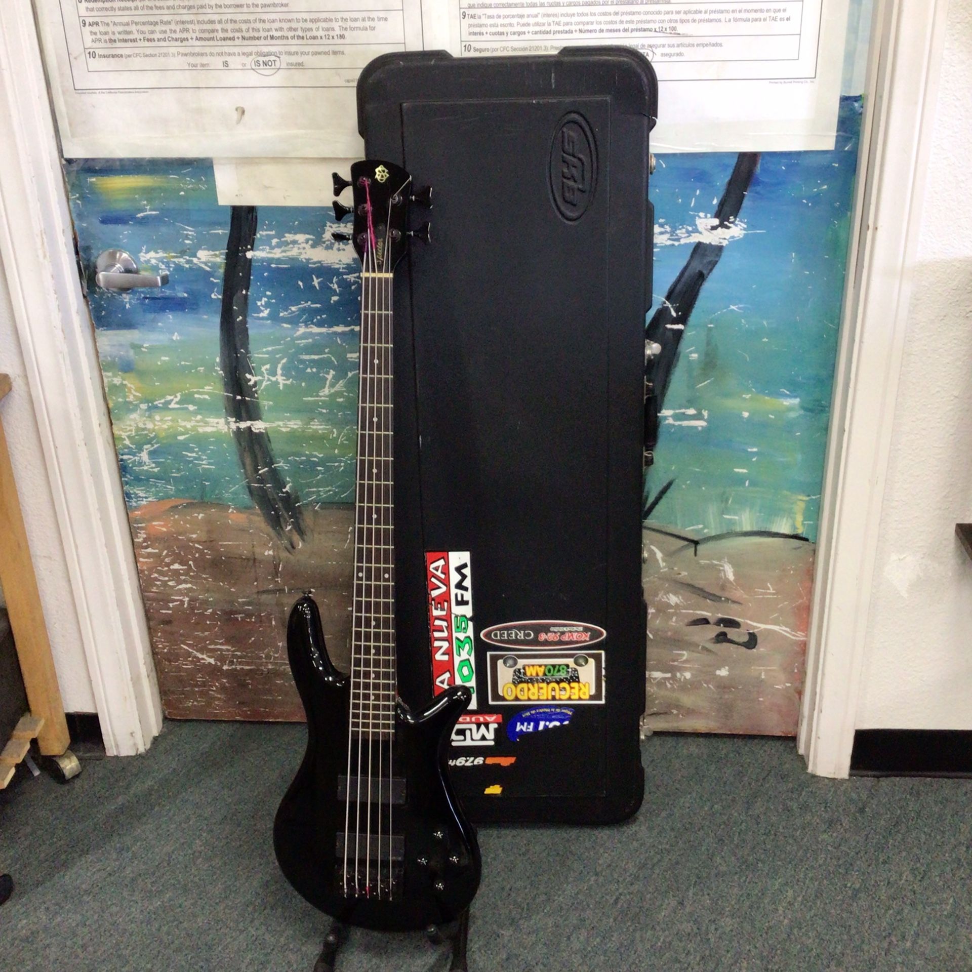 Spector 5 String Black Bass Guitar With Hard Shell Case π΅  π³  π΅  Cash and Card Accepted