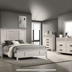 LIQUIDATION SALE ONLY $749 Five Piece King Bedroom Set Brand New In Box 