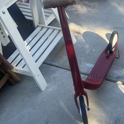 (2) Kids Bikes/Vintage Radio Flyer Scooter ($20 each)