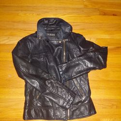 GUESS Womens Black Faux Leather 