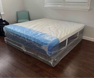 12” King Plush Pillow Top Mattress Set $399 | Brand New