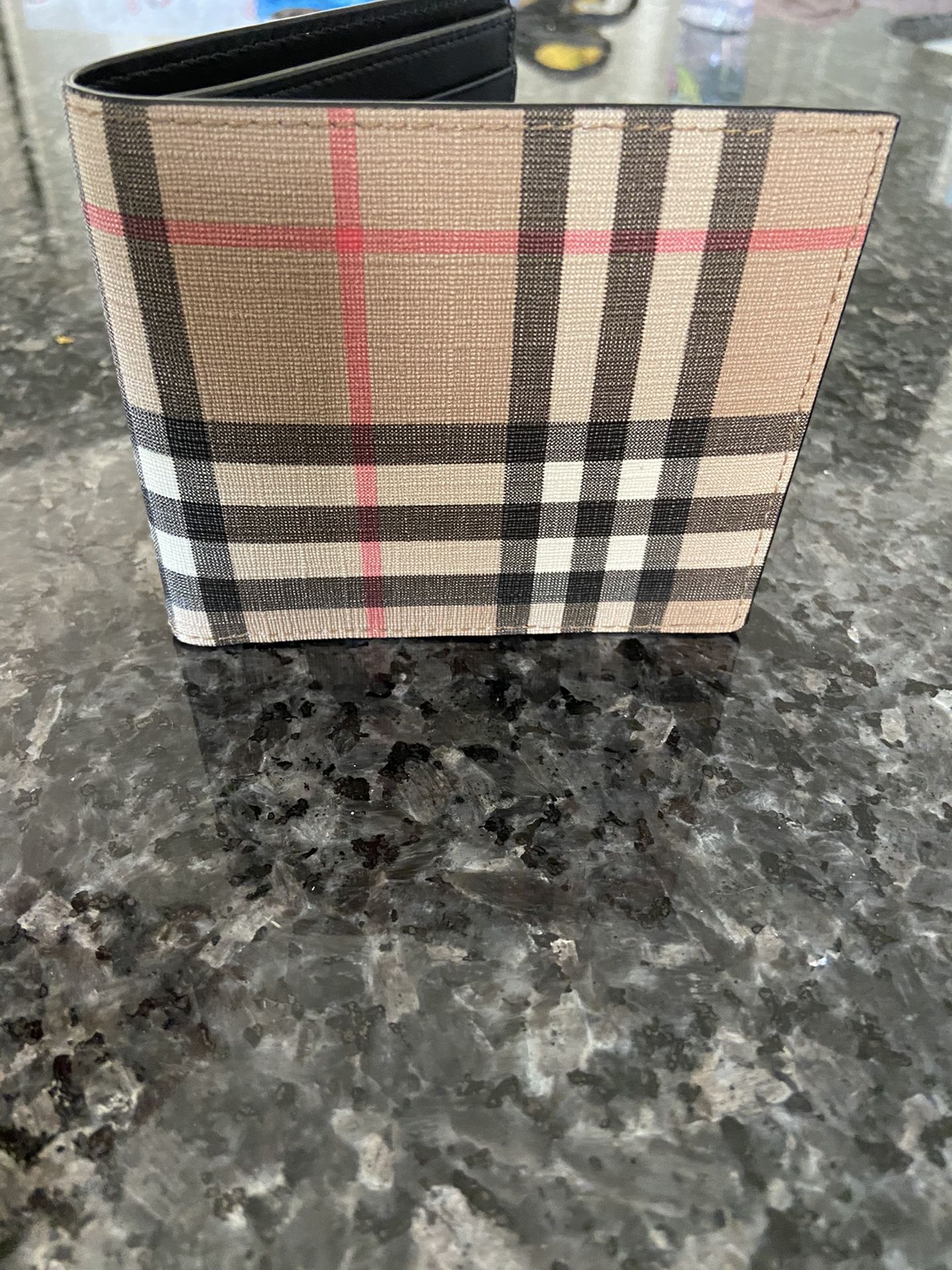 Burberry Card Wallet for Sale in Los Angeles, CA - OfferUp