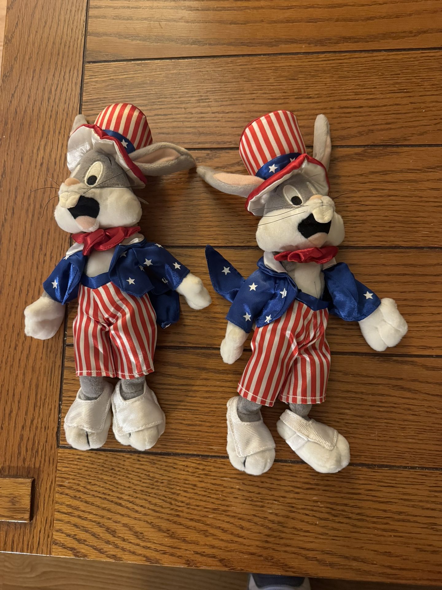 2 Bugs Bunny Stars And Strips Bean Bags