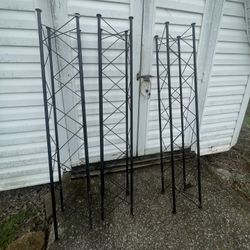 5 Foot ,Black Metal Truss