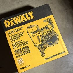 Dewalt Siding Gun Pistola Para Cercas Nueva 