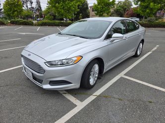 2013 Ford Fusion Hybrid SE