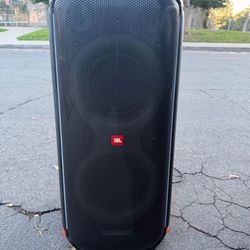 JBL Party box 710