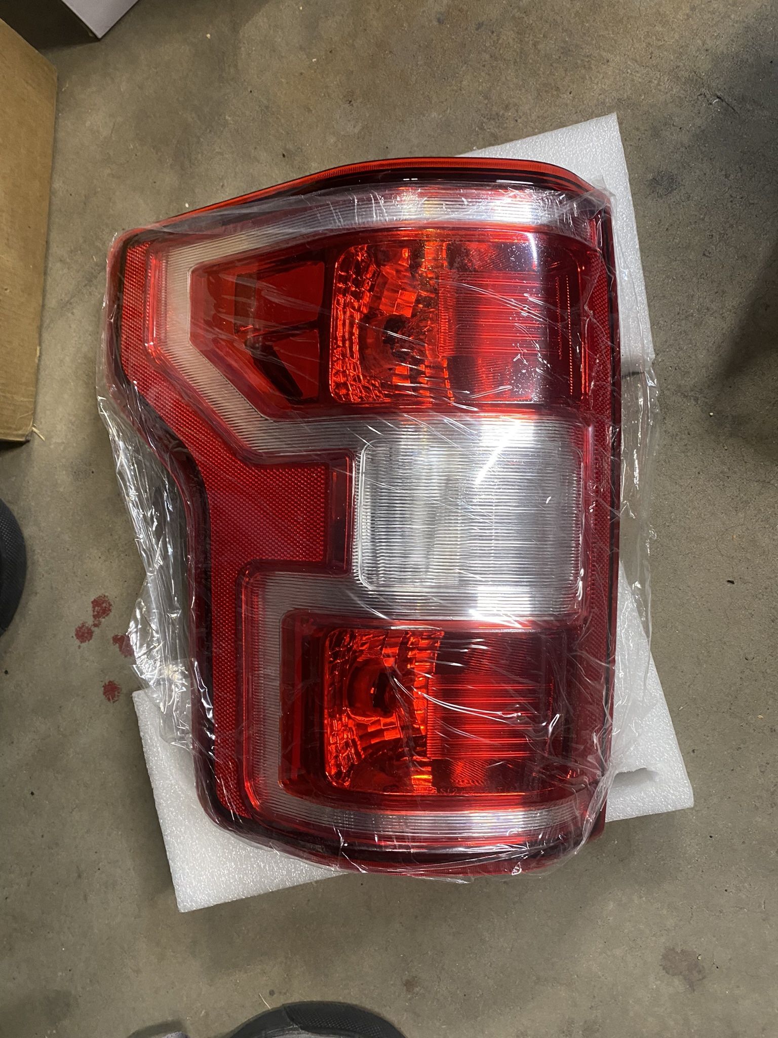 2018-2020 Ford F150 TAILLIGHT