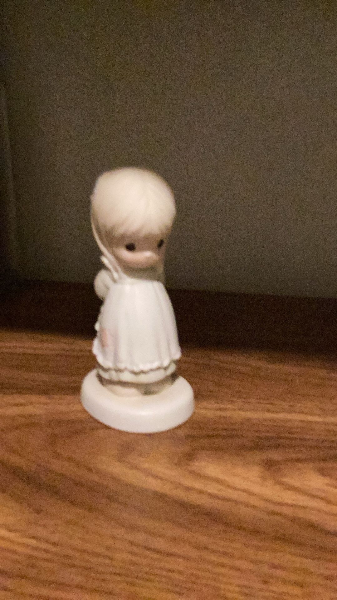 Precious Moments Figurine New