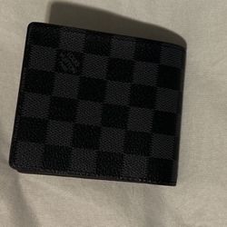 Black Louis Vuitton Wallet 