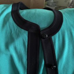 Women’s knit suit small 