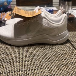 New Nike Downshifter  Running Shoes