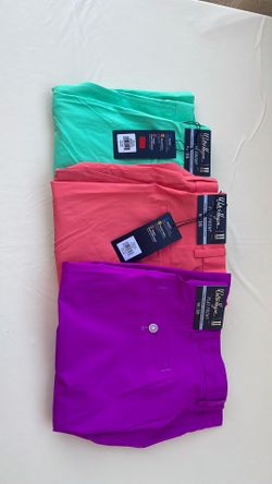 Men’s golf shorts