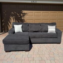 Black Ashley Sectional Sofa