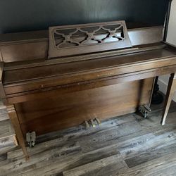 Piano With Wheels