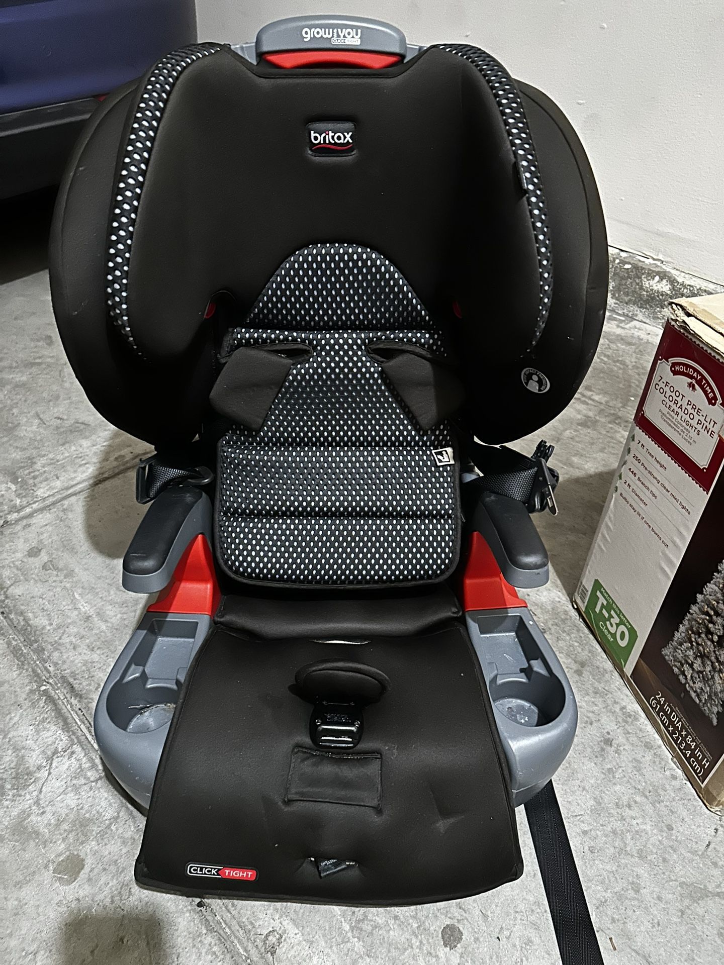 BRITAX FRONT FACING BOOSTER SEAT