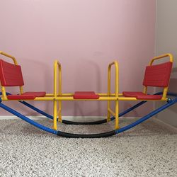 Little Tikes - Kids Teeter Totter Seesaw - 3 Person - Excellent Condition